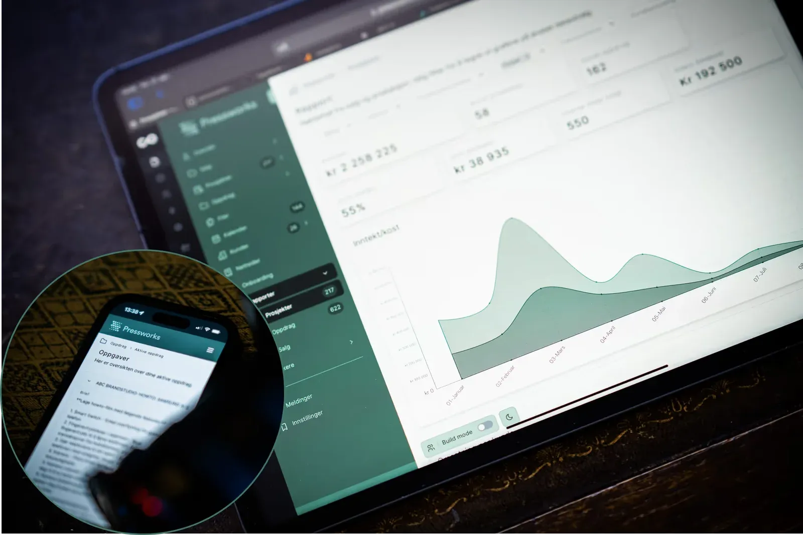 Financial reports in Pressworks’ Rowmesh app, on a tablet and a phone