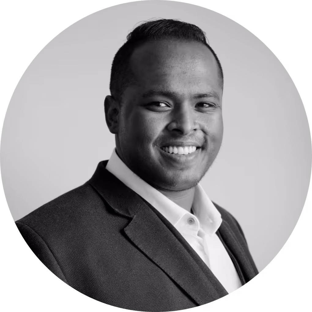 PWA Airtable app builder - Rowmesh no code portal builder